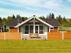 Three-Bedroom Holiday home in Hemmet 30